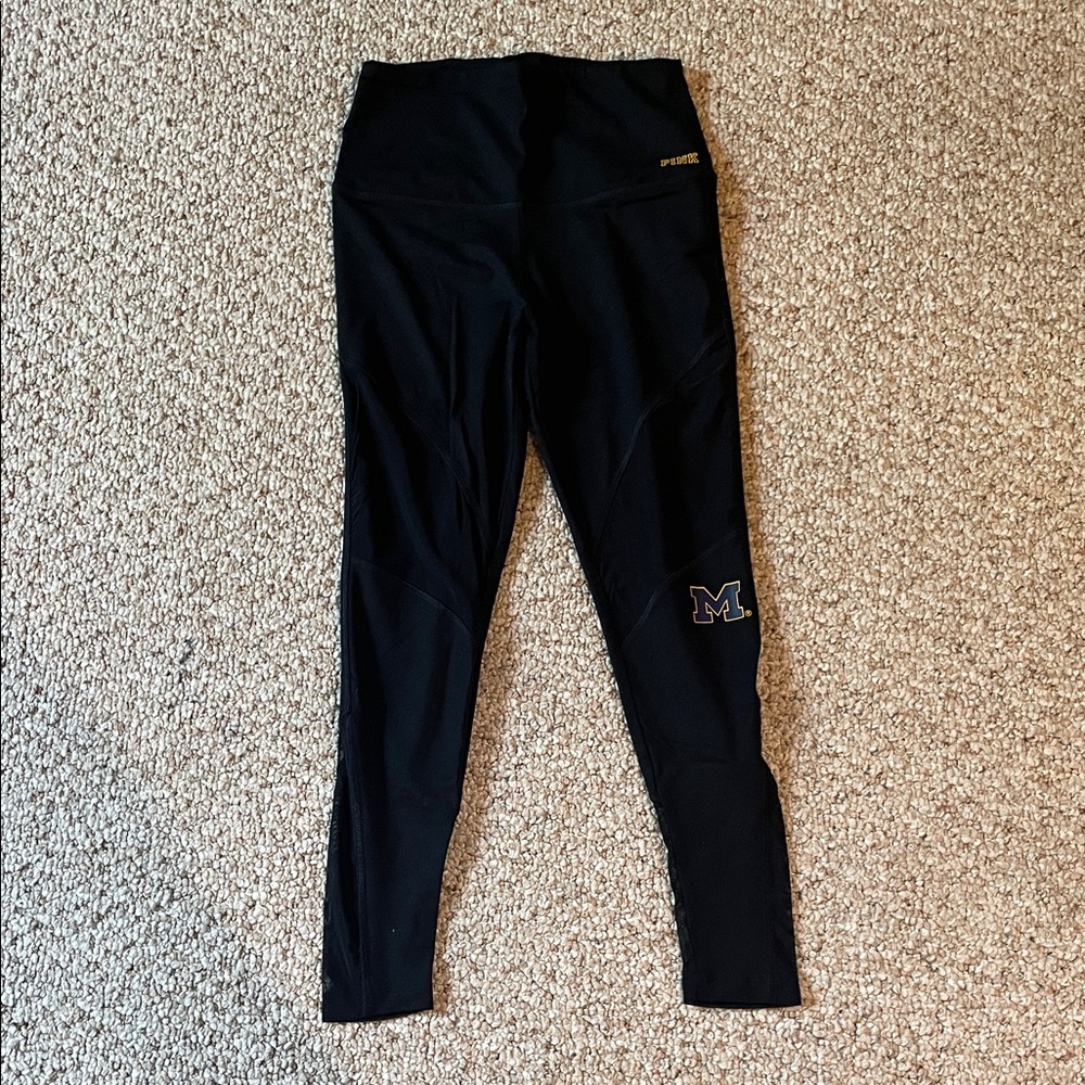 PINK Victoria's Secret Black Leggings U of Michigan
